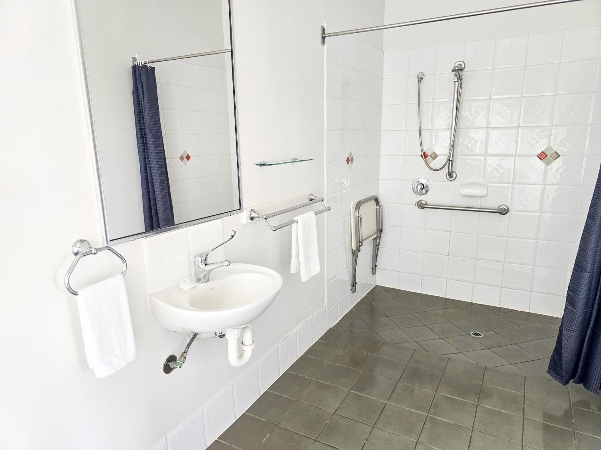Ascot Lodge Motor Inn Kingaroy Extérieur photo