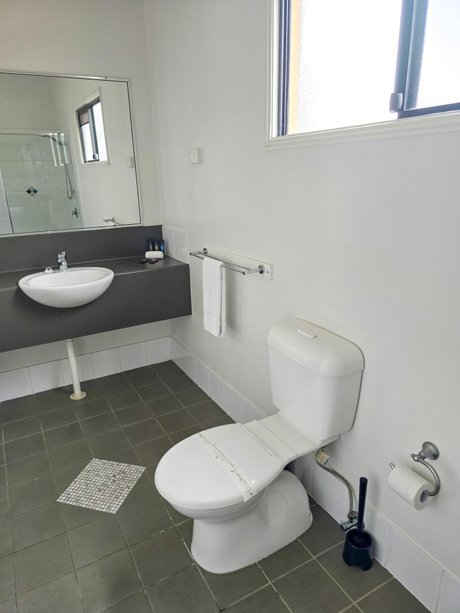 Ascot Lodge Motor Inn Kingaroy Extérieur photo