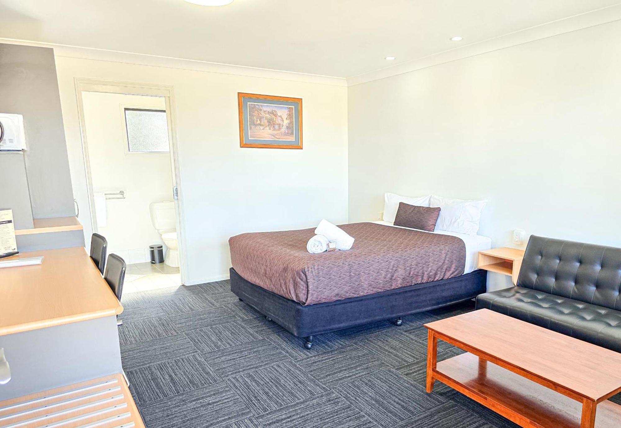 Ascot Lodge Motor Inn Kingaroy Extérieur photo