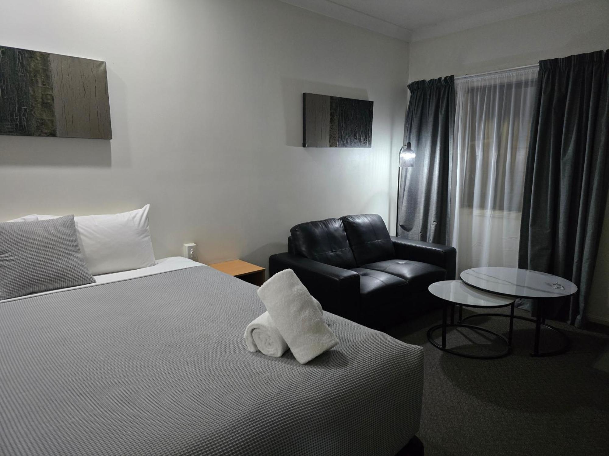 Ascot Lodge Motor Inn Kingaroy Extérieur photo