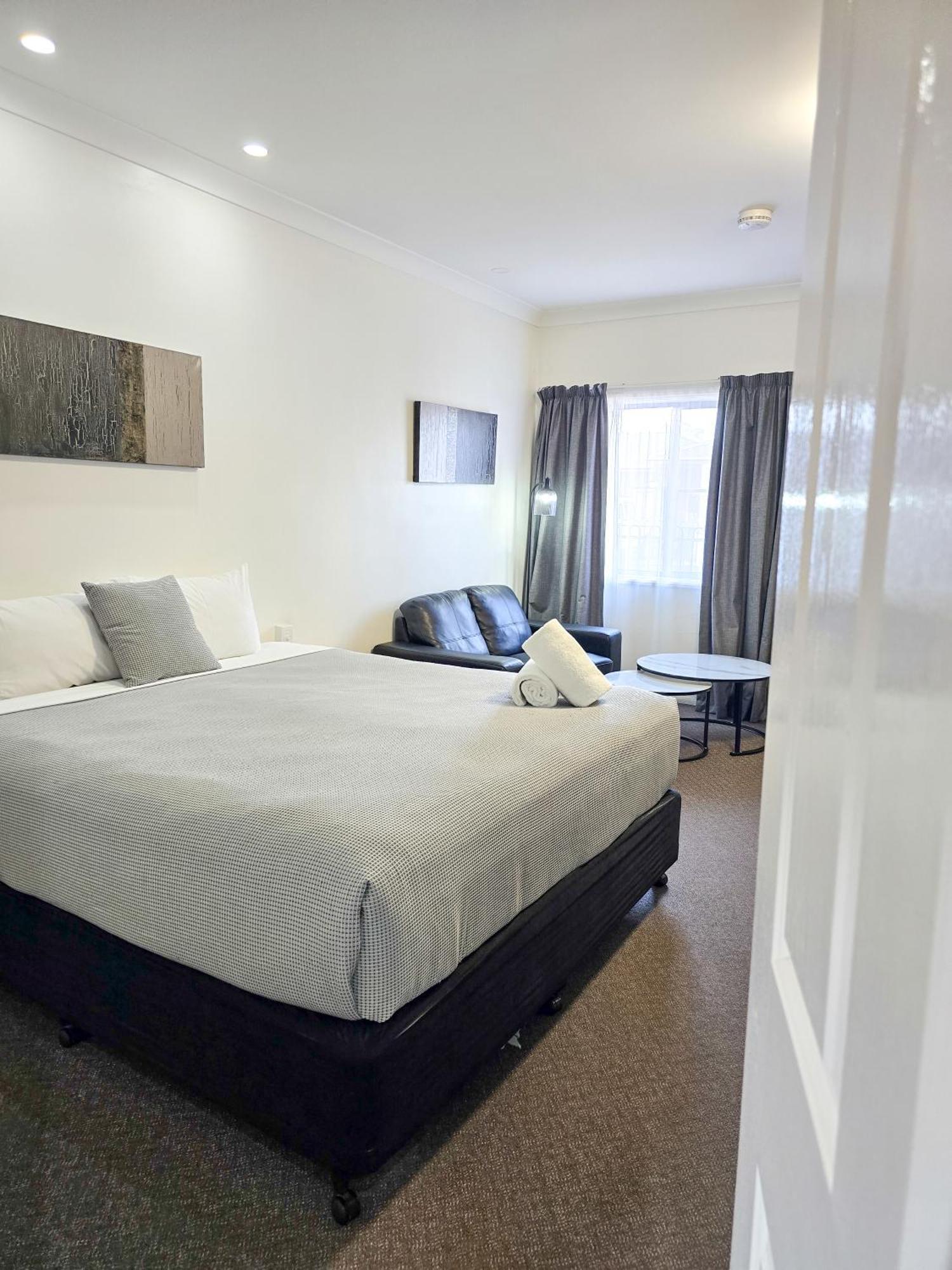 Ascot Lodge Motor Inn Kingaroy Extérieur photo
