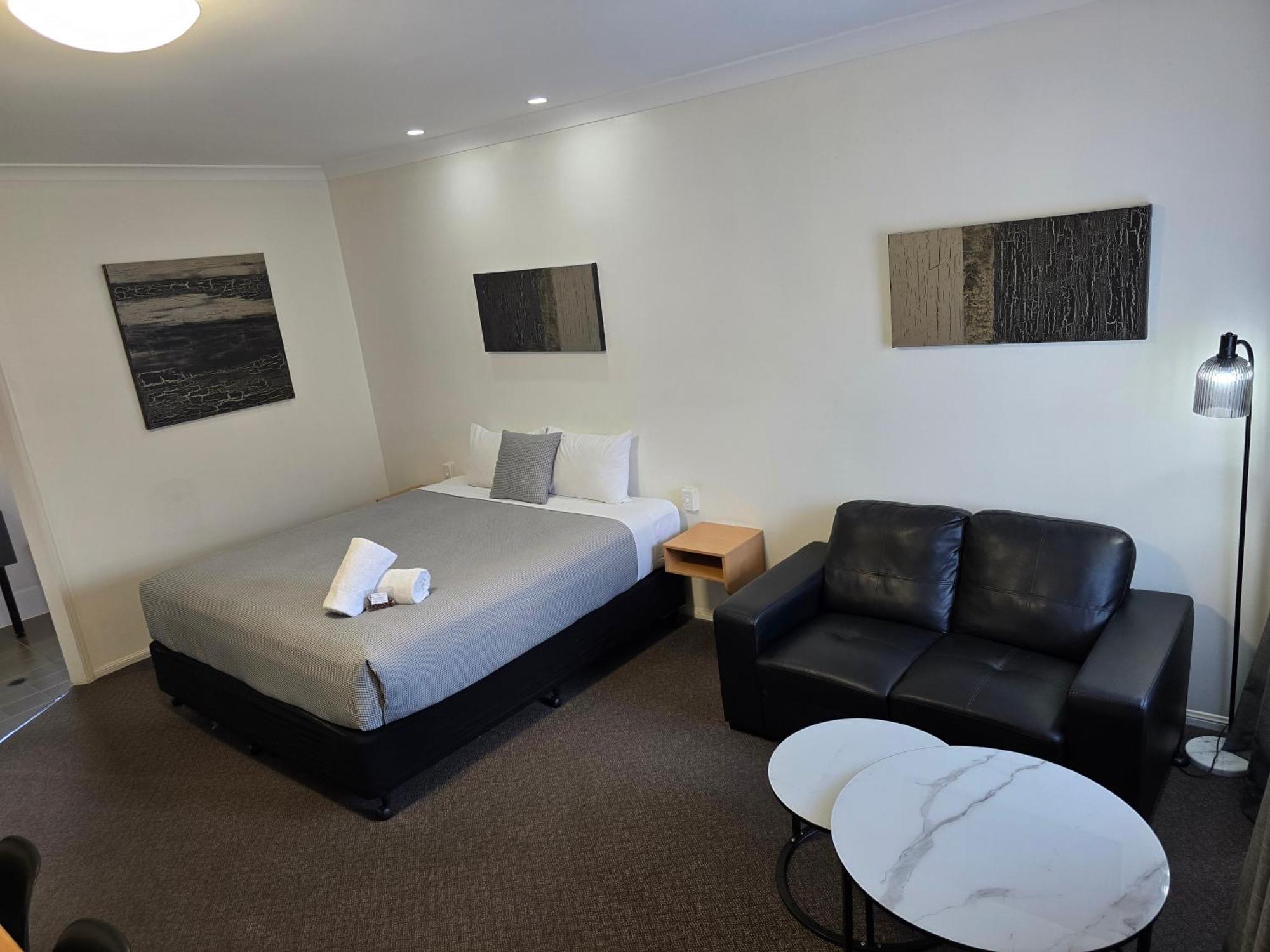 Ascot Lodge Motor Inn Kingaroy Extérieur photo
